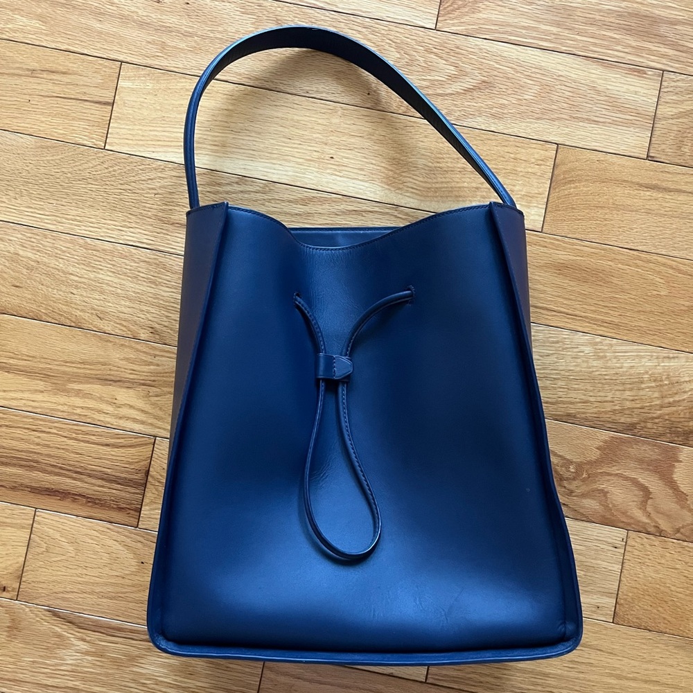 Phillip Lim Sun bag 💙